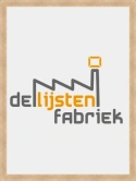 Geborsteld gouden Nielsen lijst
