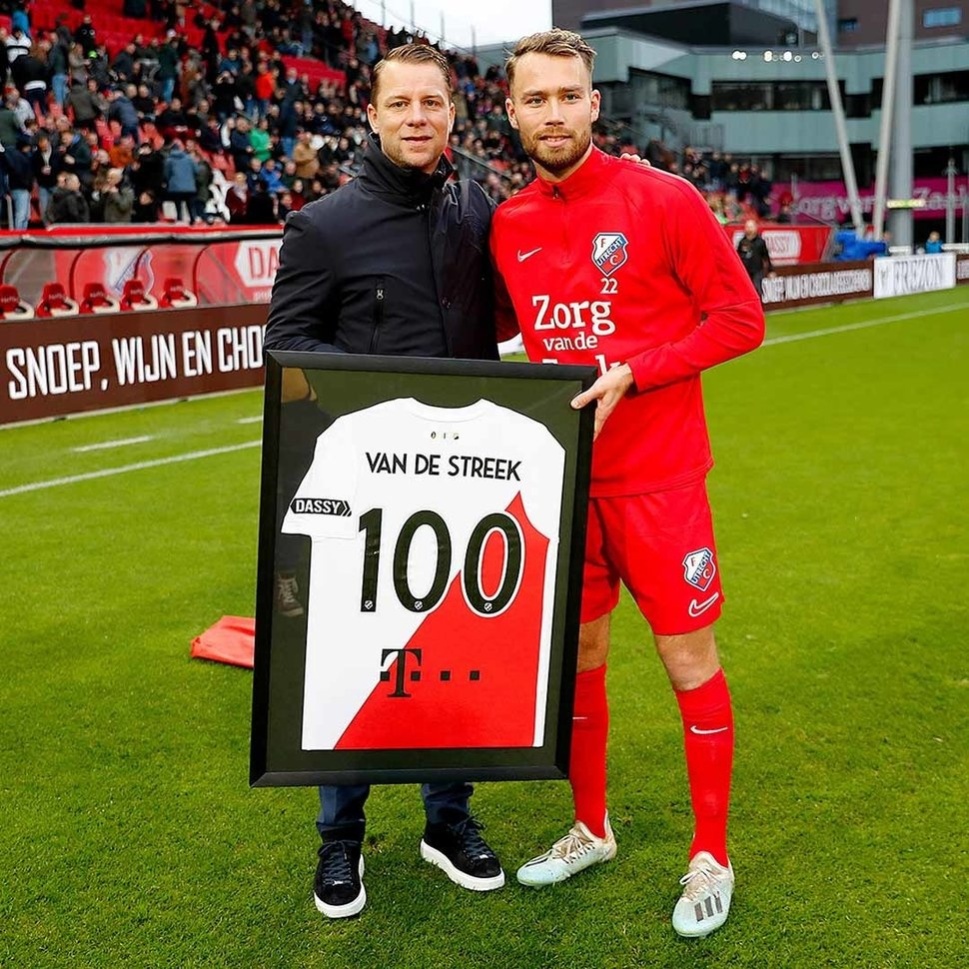 fc-utrecht-t-shirts-inlijsten